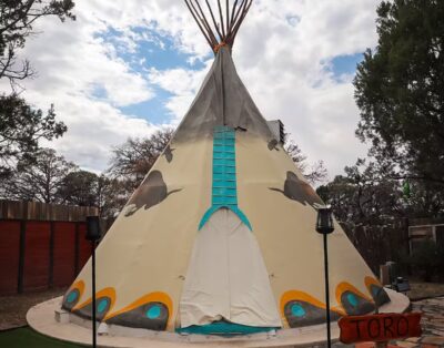 Toro Tipi at El Místico Ranch (NO Kids or Pets)